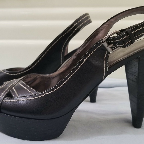 Guess Sling Back Platform Sandals - Picture 7 of 8